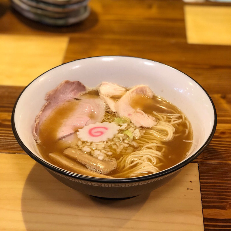 魚介強煮干しそば(らーめん大衆酒場 一富士)