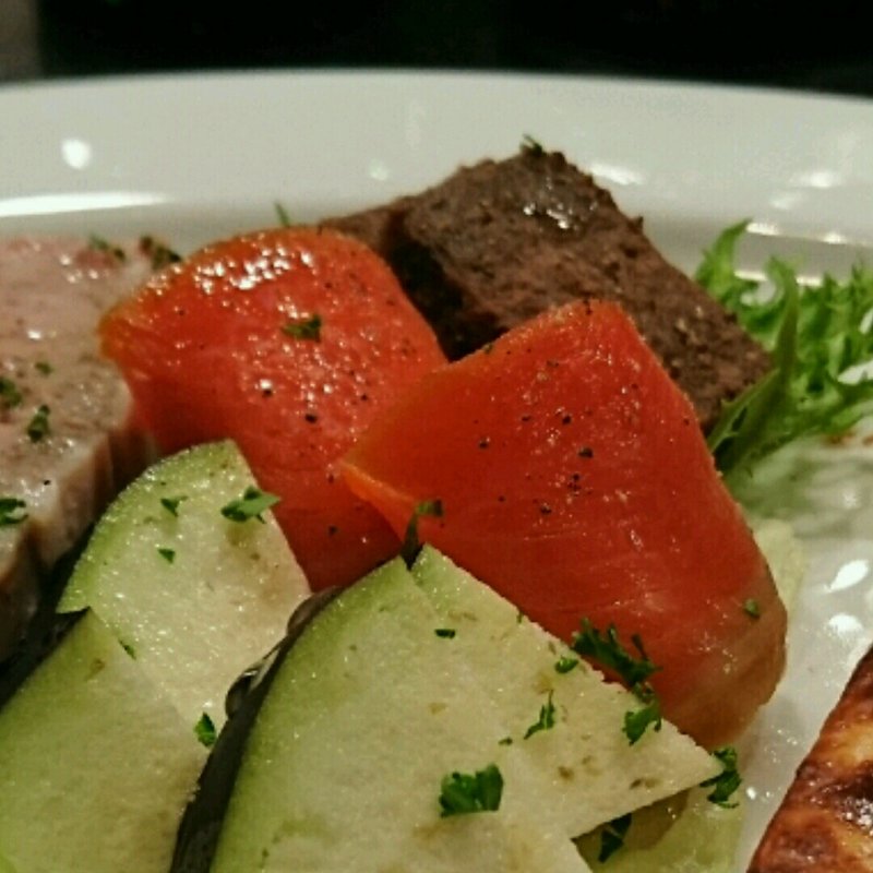 スモークサーモンのクリームチーズ巻き(ル・ルー （le・roux）)