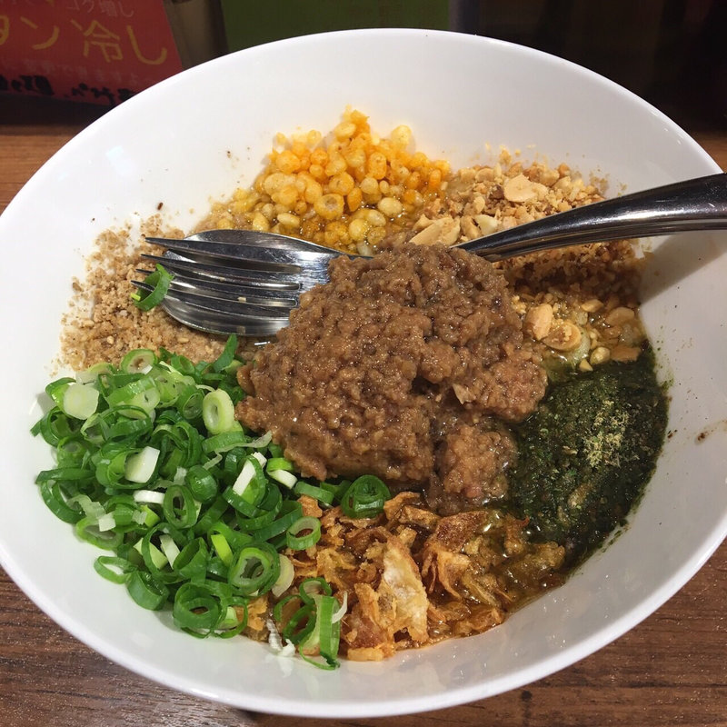 豚まぜそば(まぜそば 三ツ星)