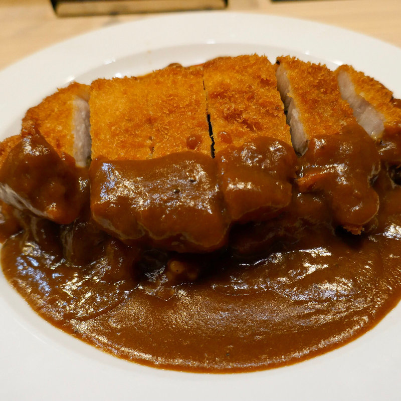 知多豚の手打ちカツカレー(オリエンタルキッチン セントレア店)