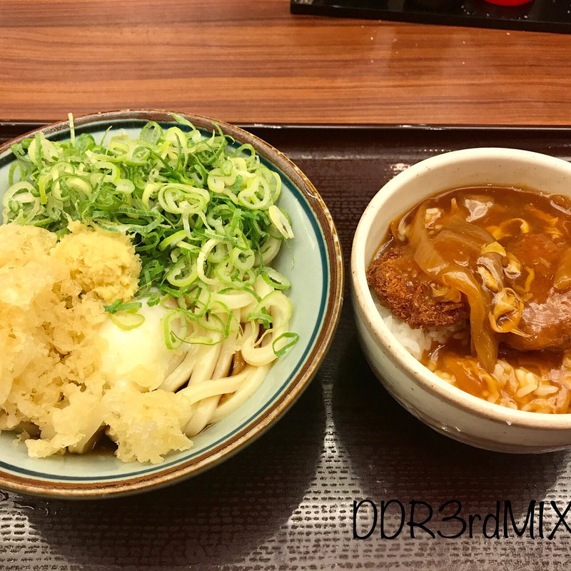 うどん屋さんのあんかけかつ丼セット(讃岐製麺 麦まる 八重洲地下街南口店)