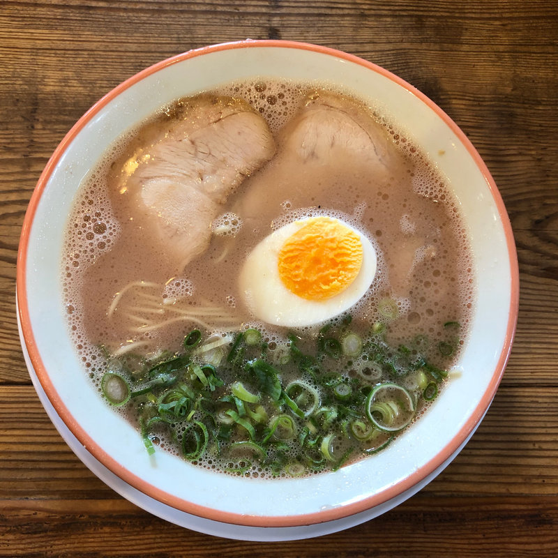 ラーメン(久留米とんこつラーメン 松山分校 )