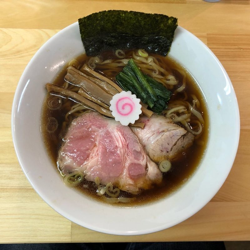 醤油ラーメン(らぁ麺 はんにゃ)