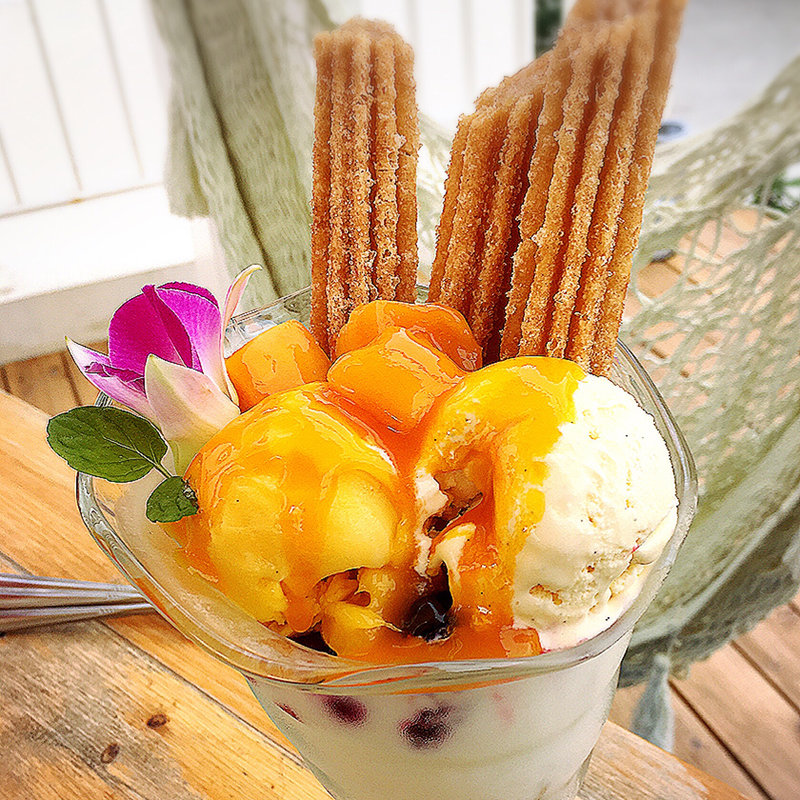 マンゴーパフェ(ハンモックカフェ ラ・イスラ)