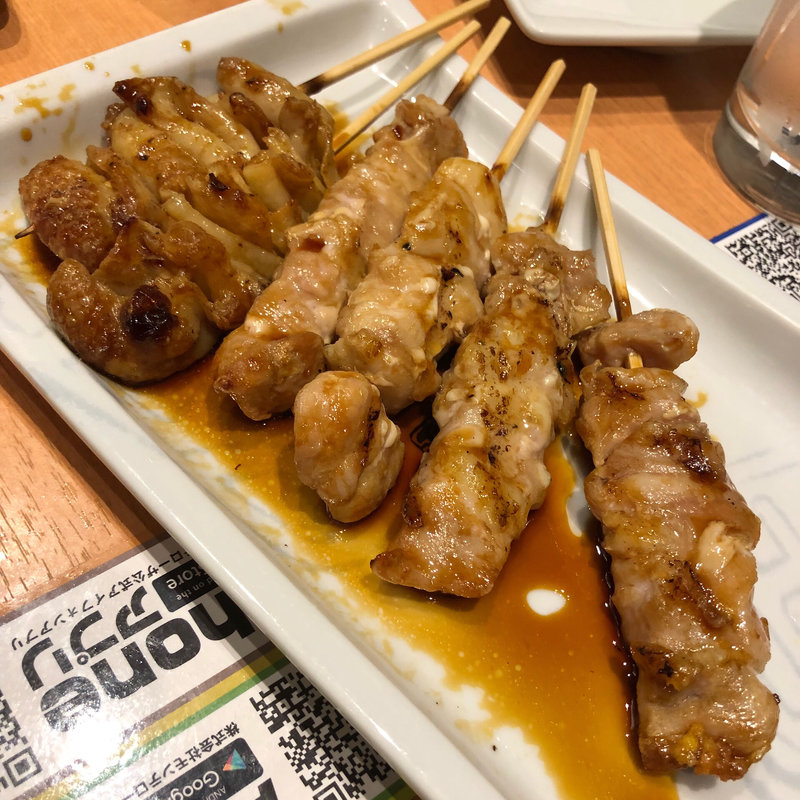 鶏もも串(2本)(魚民 鳳東口駅前店)