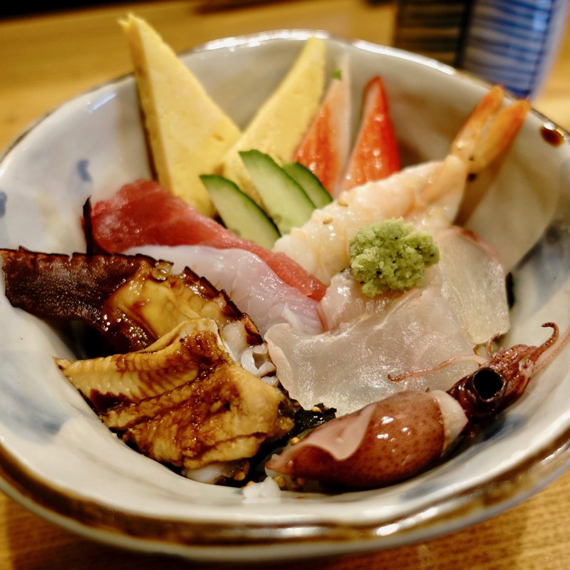 海鮮丼(丸まさ鮨)