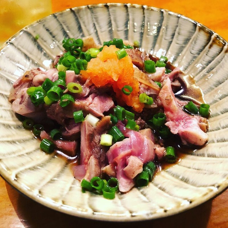 親鶏のたたき(ぬる燗)