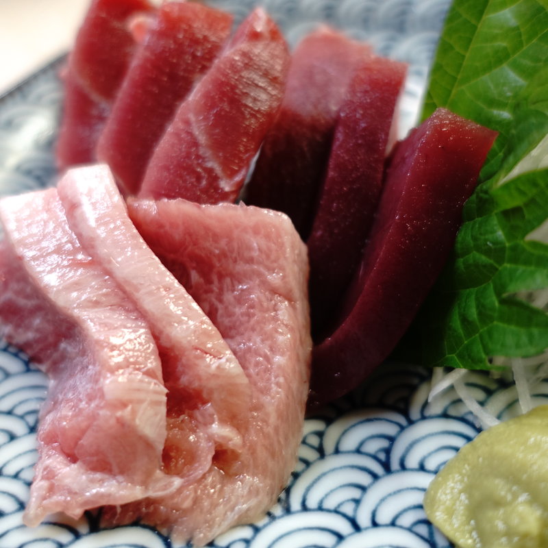 生まぐろの盛り合わせ（日替わり）(魚介別館 のみすけ)