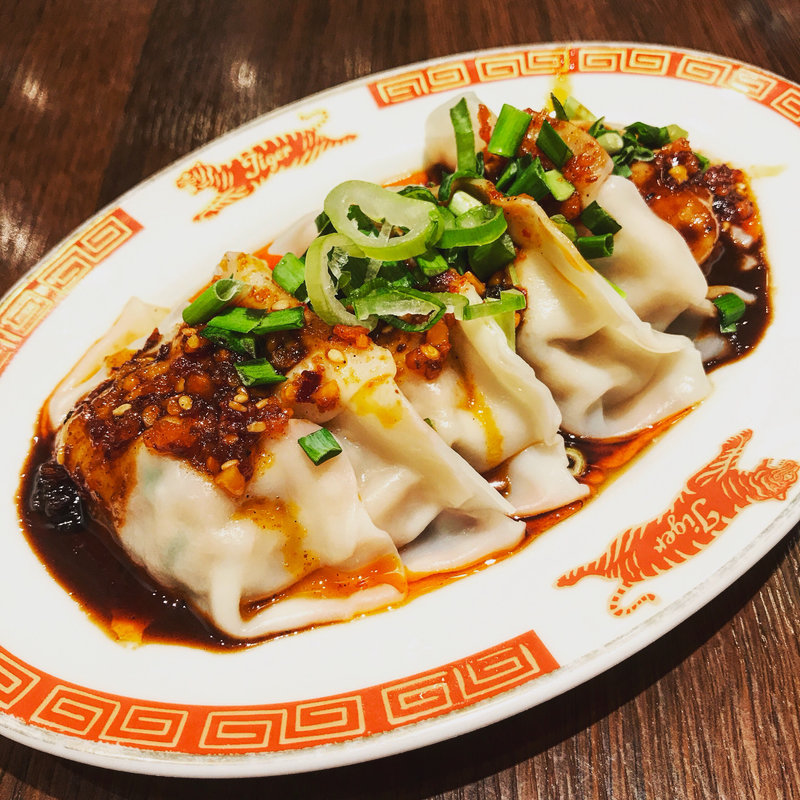 担々辛味餃子(紅虎餃子房 アリオ亀有店)