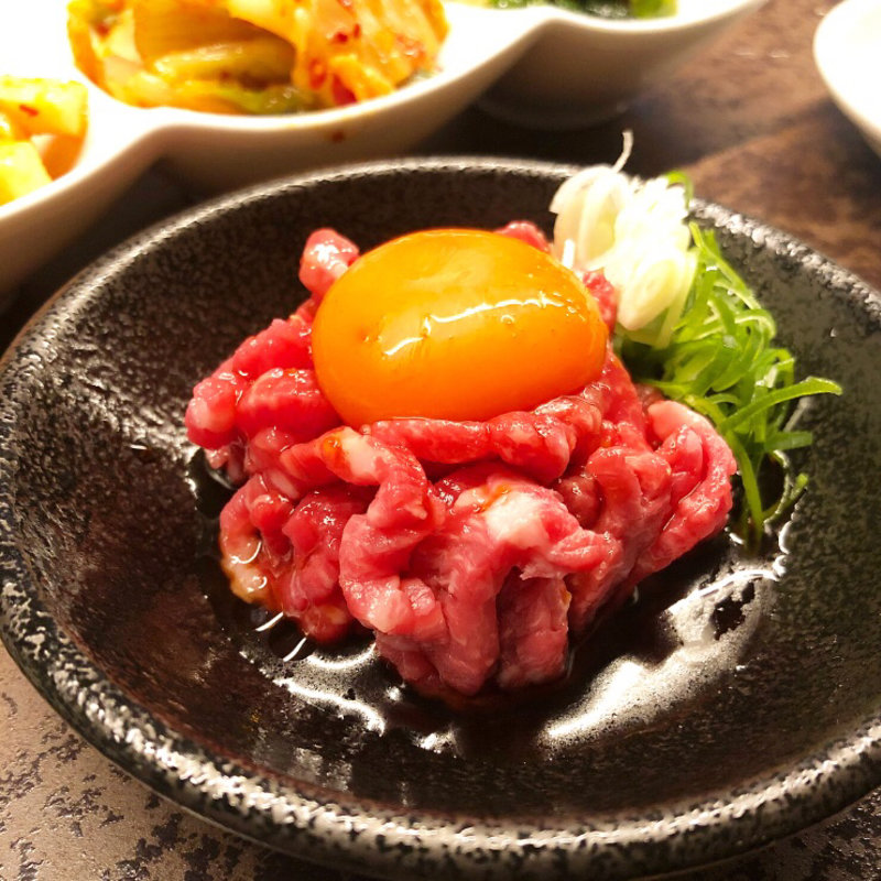 ユッケ(ヤキニク甲)