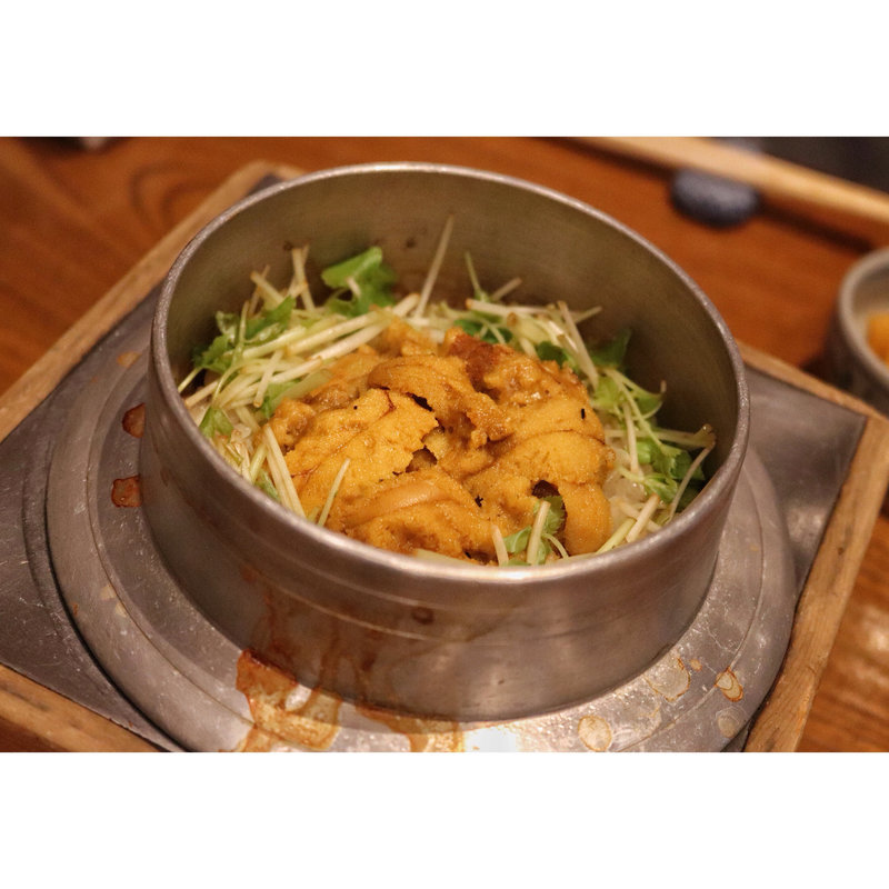 うに釜めし(麻鳥・串焼きと釜めし)