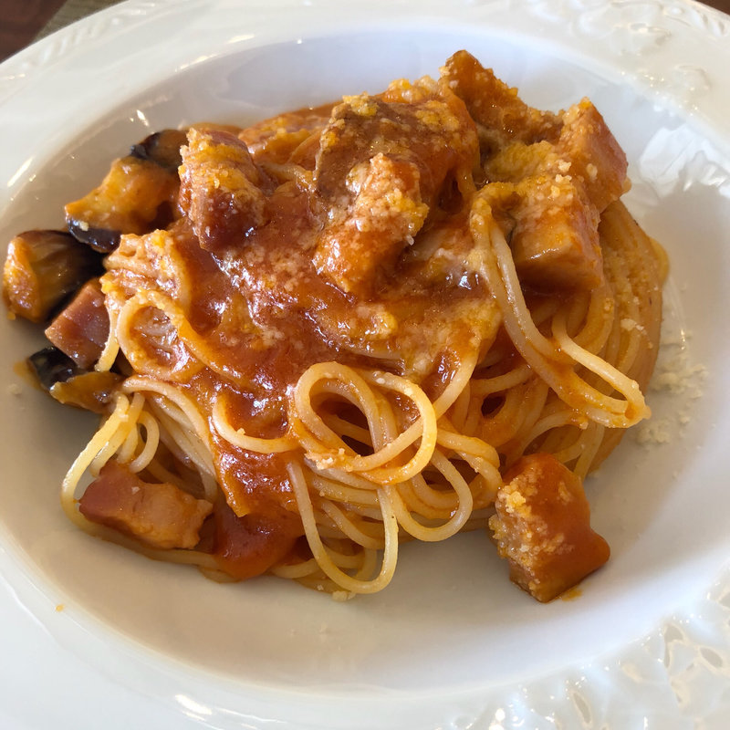 トマトソースパスタ(TRATTORIA SOGNI di SOGNI（トラットリア・ソーニ・ディ・ソーニ）)