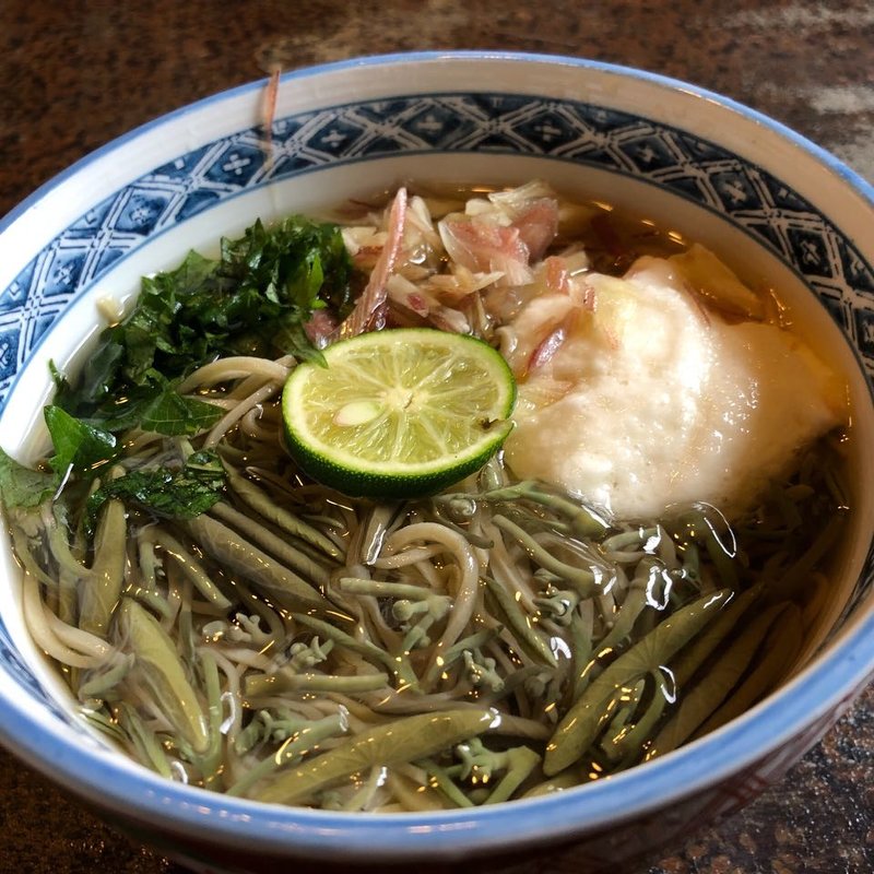じゅんさい蕎麦(布恒更科)
