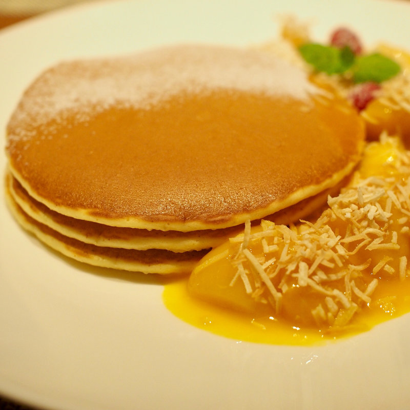 マンゴーパンケーキ(カフェ クベール （CAFE COUVERT）)