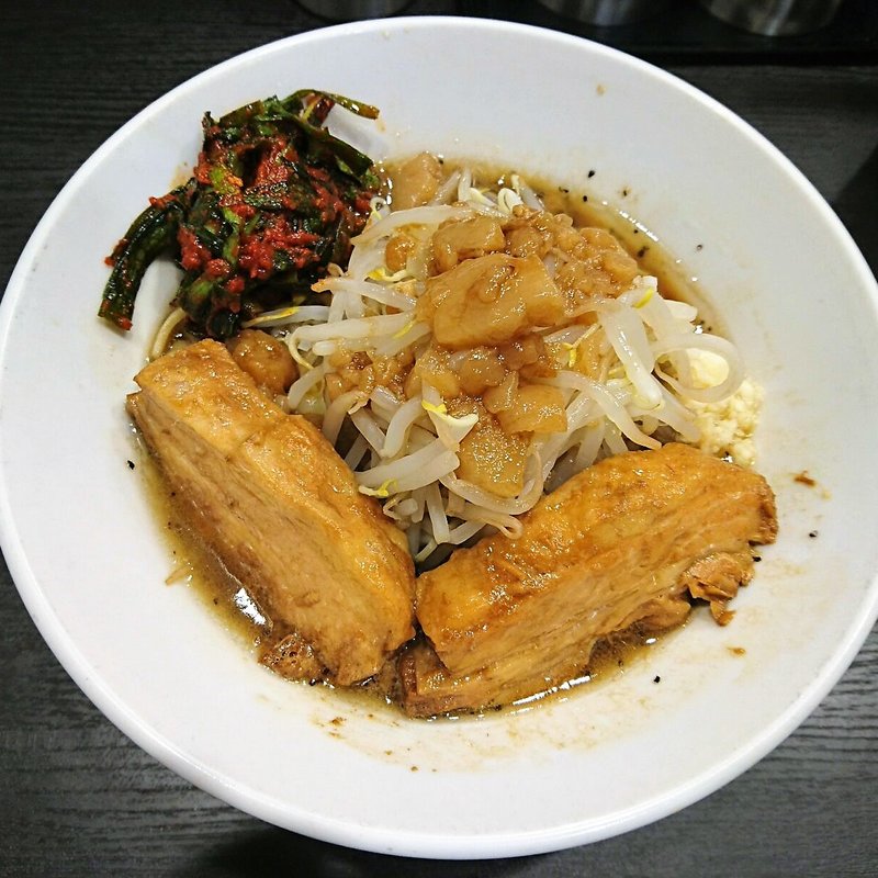 汁なし並(ラーメン フクロウ)