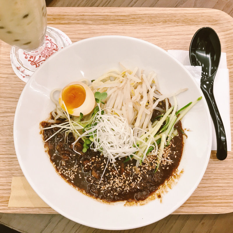 台湾風炸醤麺(春水堂 グランフロント大阪店)