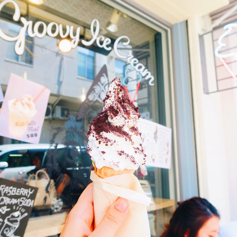 ミルク＋クラッシュクッキー(Groovy Ice Cream GUFO)