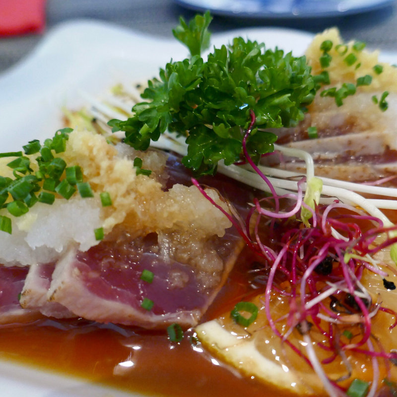 マグロのタタキ(Ajito)