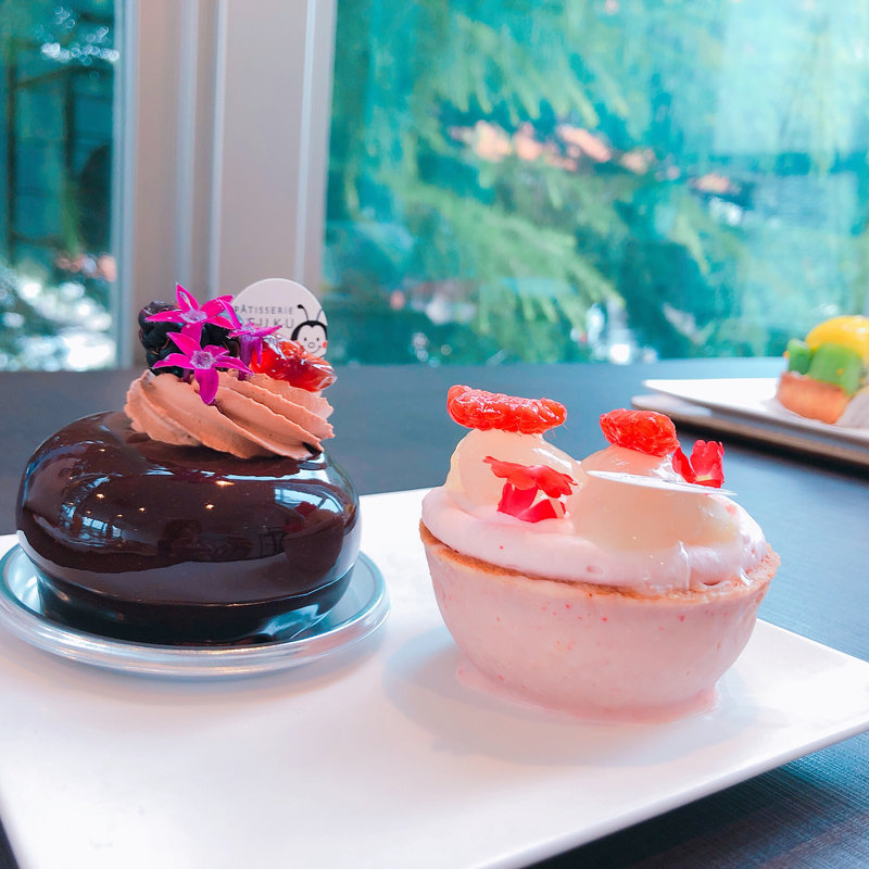 (パティスリー オフク ヒロサカ )