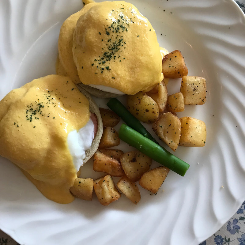 エッグベネディクト(The Rose Garden （ザ ローズガーデン）)