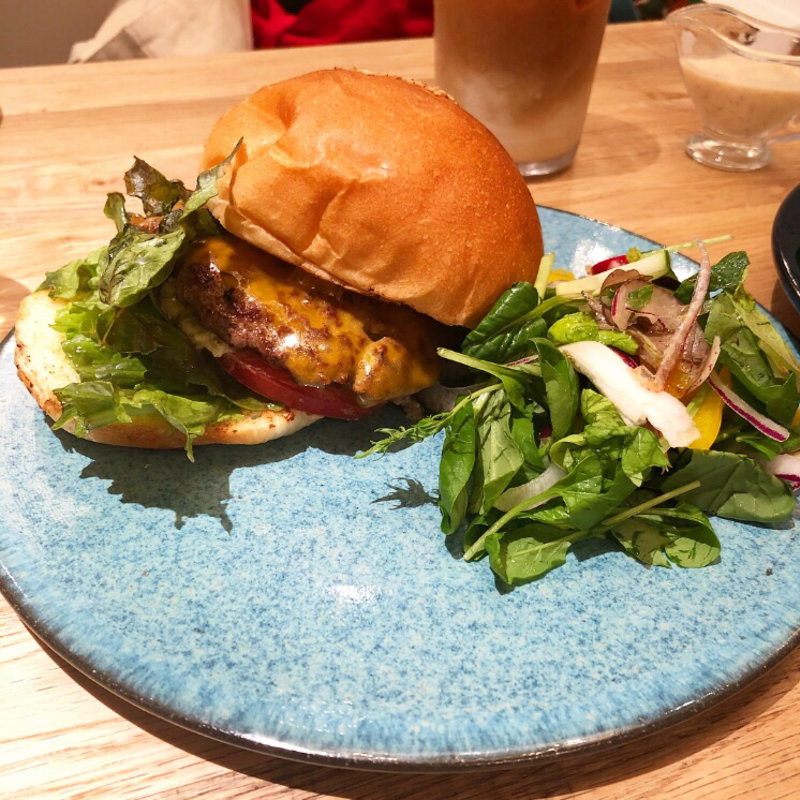 ハンバーガー(ジェラートピケカフェビオコンセプト)