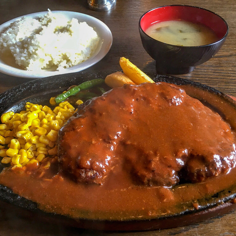 ジャンボハンバーグ(カントリーレストランスワン)