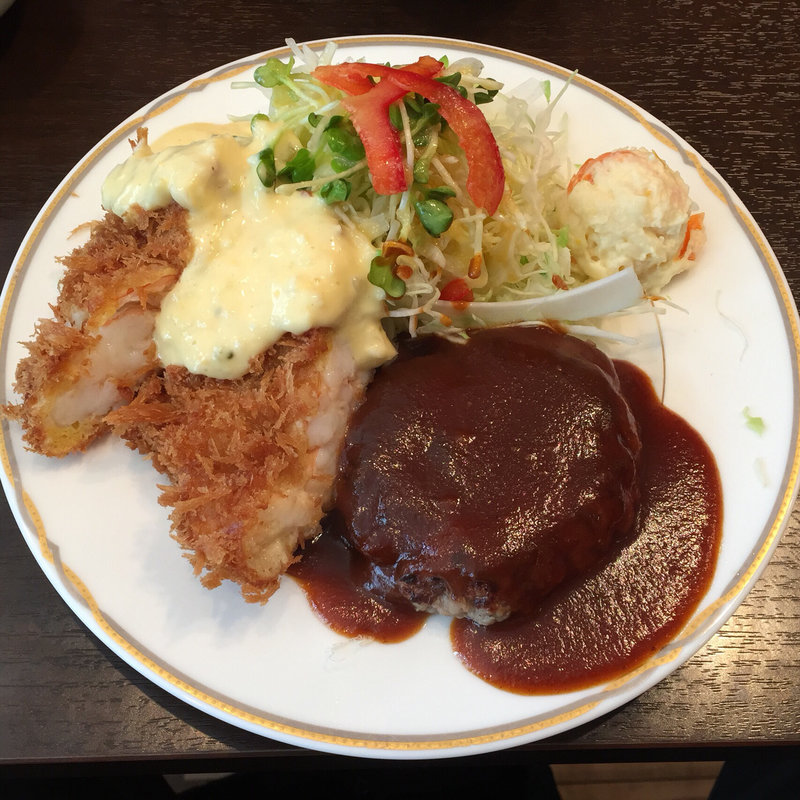 エビカツとハンバーグ(洋食 SAEKI)