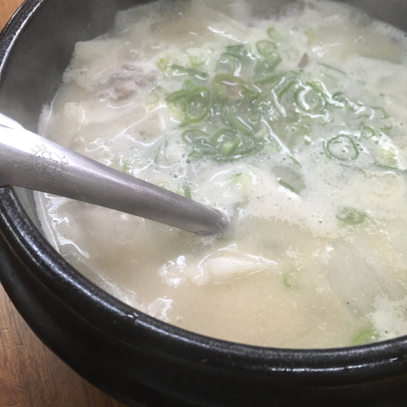 ソルロンタン(韓国家庭料理釜山)