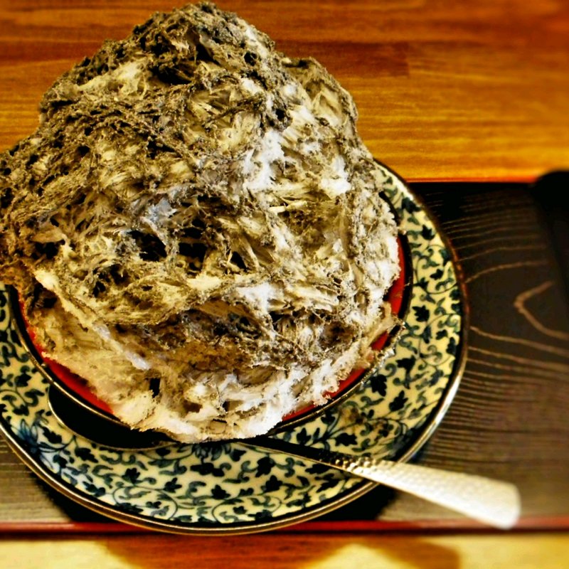 黒ごまと小豆のヨーグルト練乳(削り菓子　ふれん)