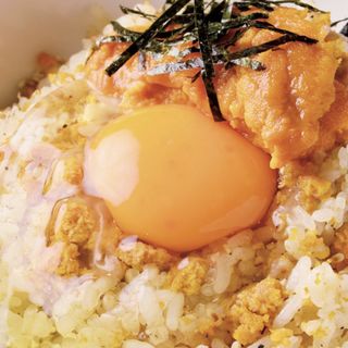 卵かけ うにご飯(うに屋のあまごころ 東京駅店 （【旧店名】リッチョマニアキッチン）)