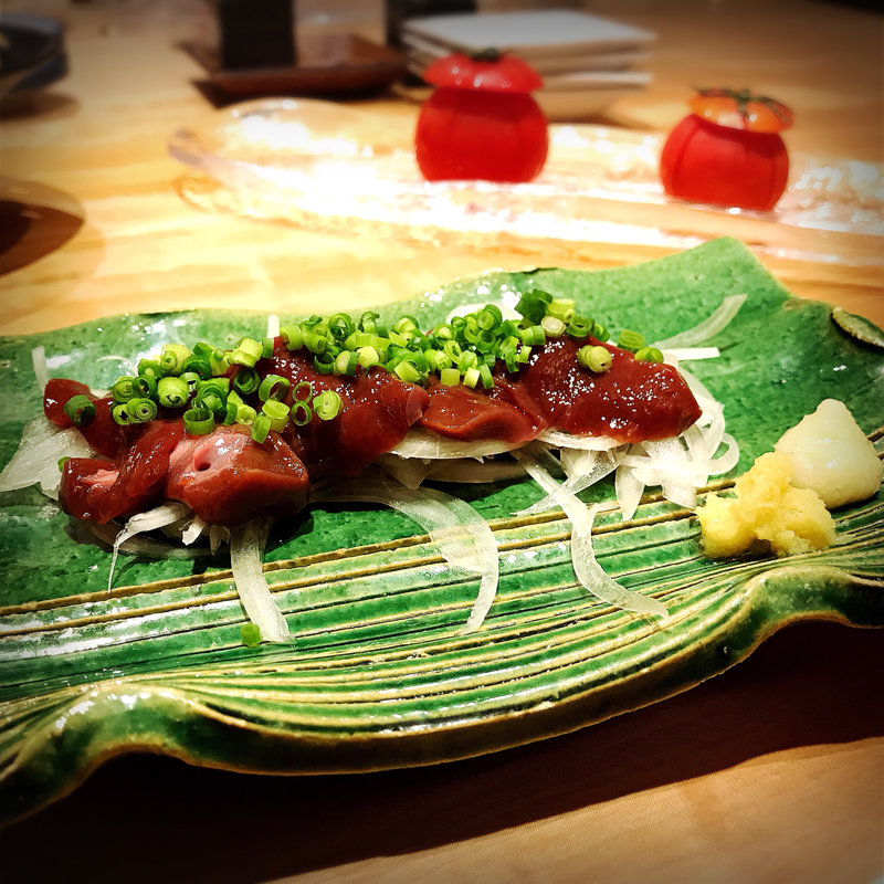 レバ刺し(馬刺料理と季節の割烹 そま莉)