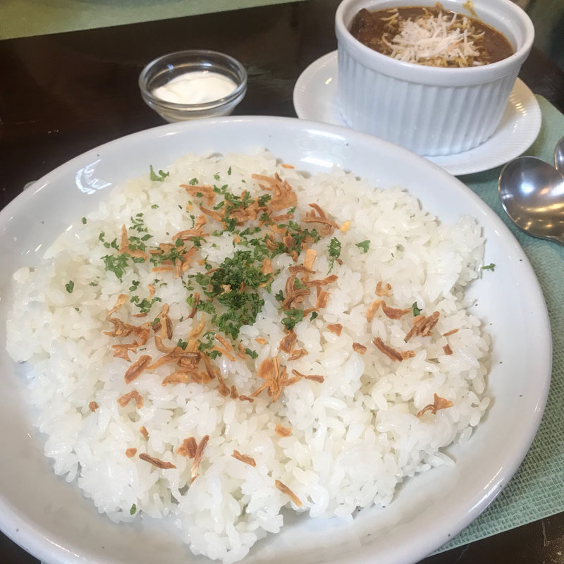 ココナツ風味の辛口チキンカレー(コクリコ)