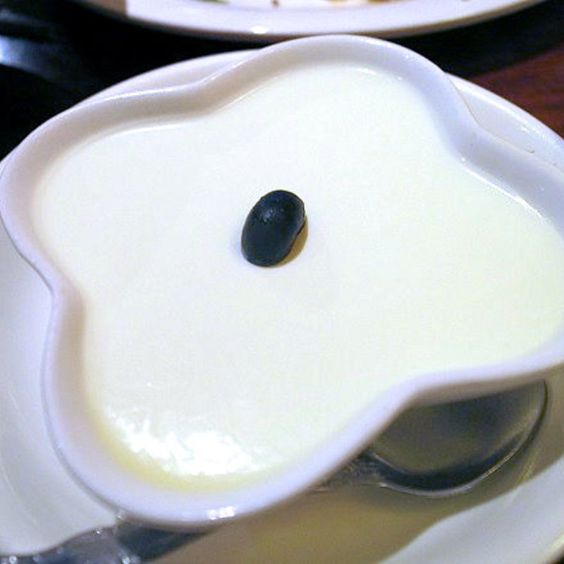 杏仁豆腐(本格中華料理 陳家私菜 渋谷店)