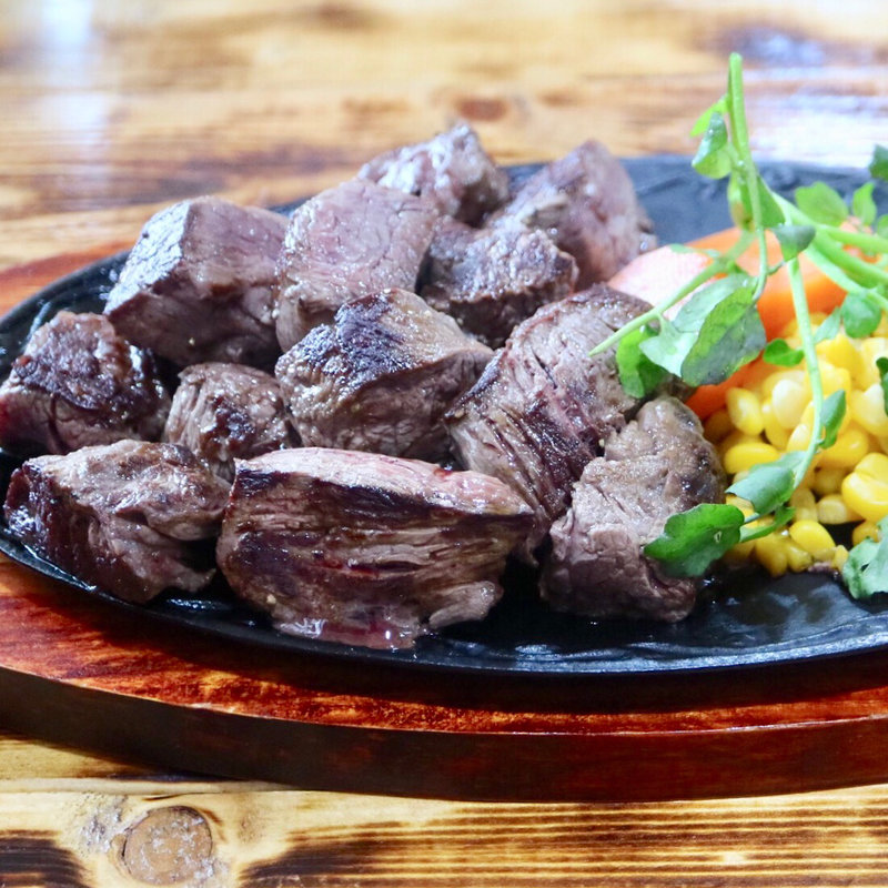 酒場ステーキ(山中湖畔のステーキ酒場 )