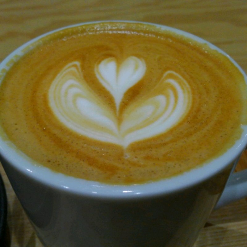 カフェラテ(猿田彦珈琲 アトレ恵比寿ウエストサイドストア)