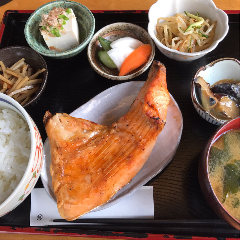 鮭定食(柿之木)