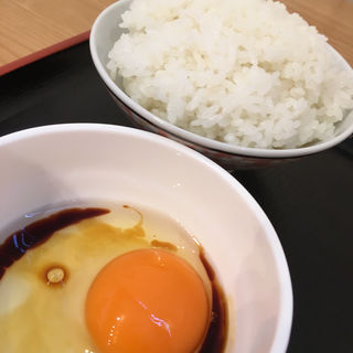 卵かけご飯（1杯）(にぎやかな春 )