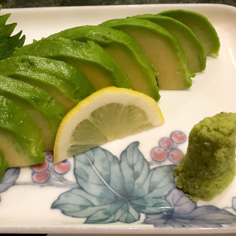 アボカド刺し(キッチンしゃもじ)