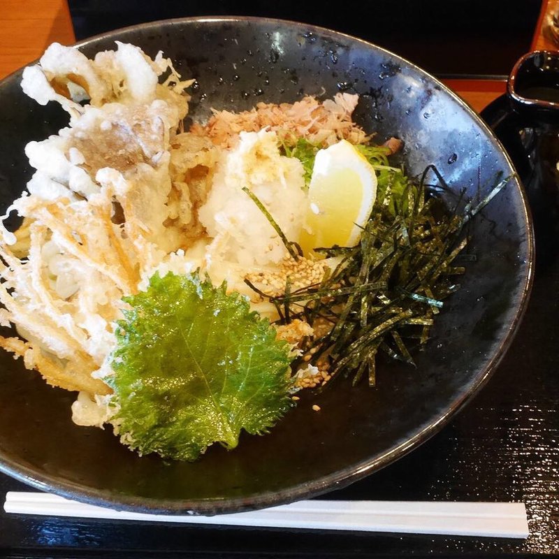 舞茸天ぶっかけうどん(釜信)