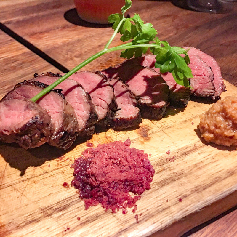 アンガス牛のステーキ(ディプント銀座七丁目店)