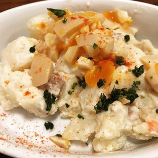 燻玉ポテトサラダ(ハイボールバー東京駅1923)