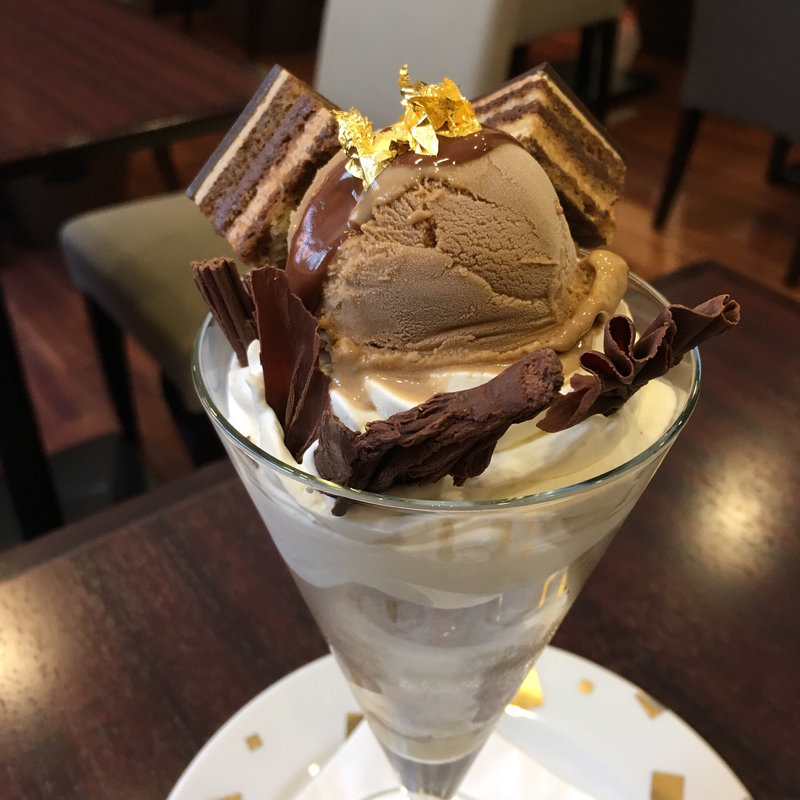 オペラパフェ(ダロワイヨ 心斎橋店 （DALLOYAU）)