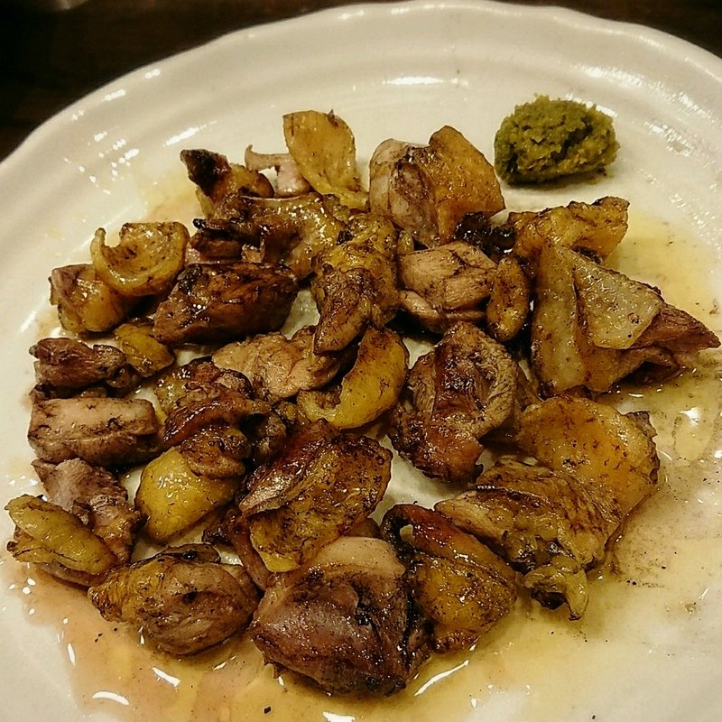 もも焼き(ぢどり屋 多門通り)