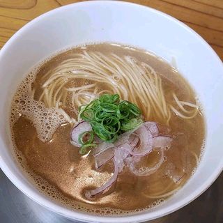 特煮干そば(醤油)(らぁ麺 めん奏心)