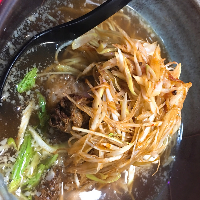 ピリ辛ネギラーメン(ササラ 京橋店 )