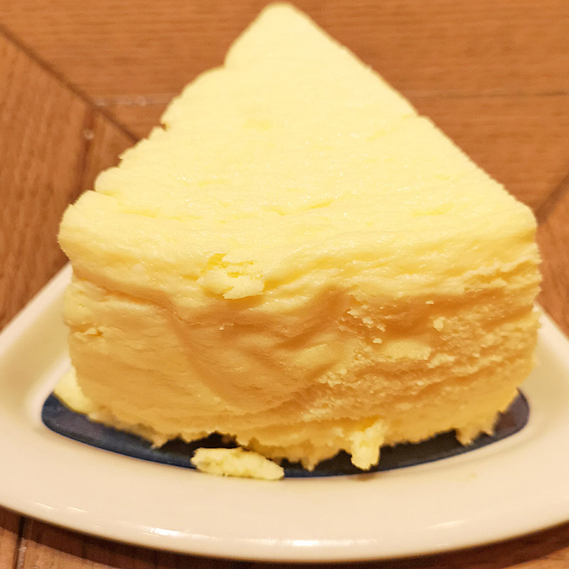 スフレチーズケーキ(CHEESE CHEESE & Meat. COMTE)