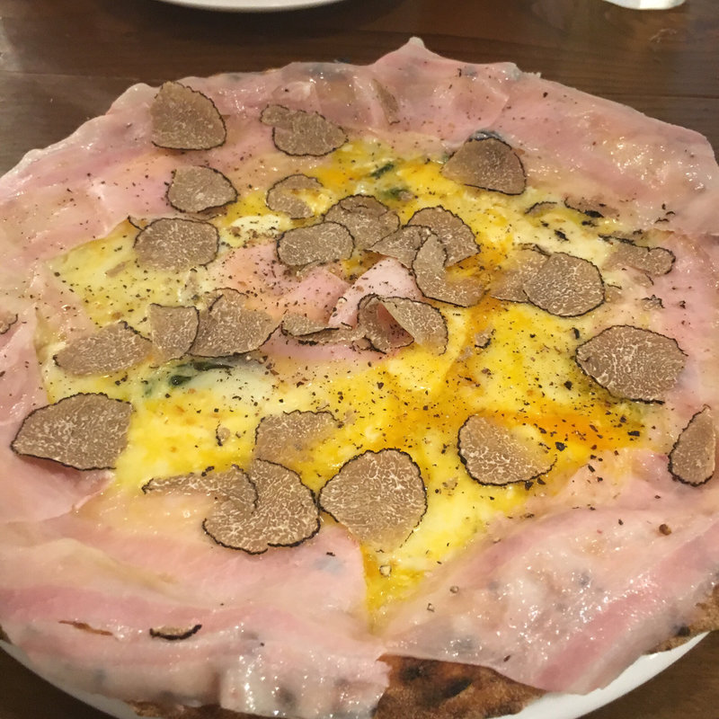 (ピッツェリア・パドリーノ・デル・ショーザン （PIZZERIA PADRINO DEL SHOZAN）)