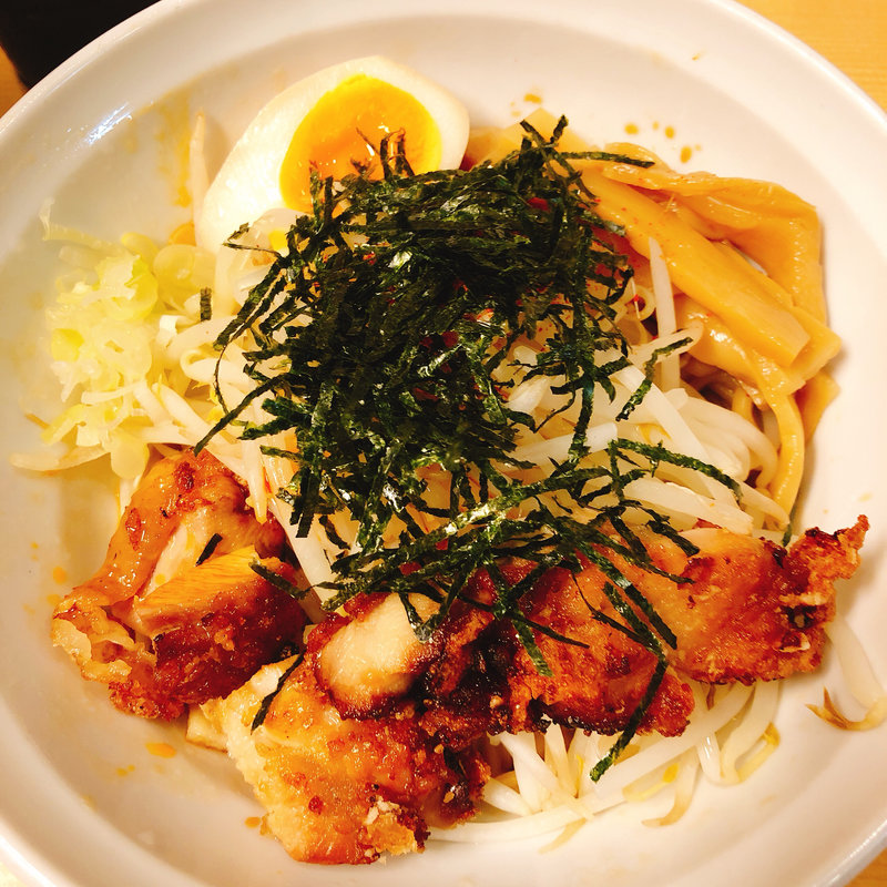 油そば(旨辛ラーメン 表裏)