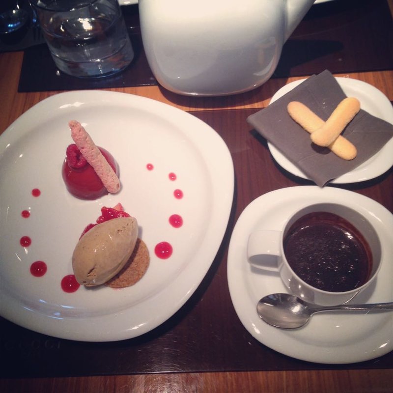 アイス(GUCCI CAFE)