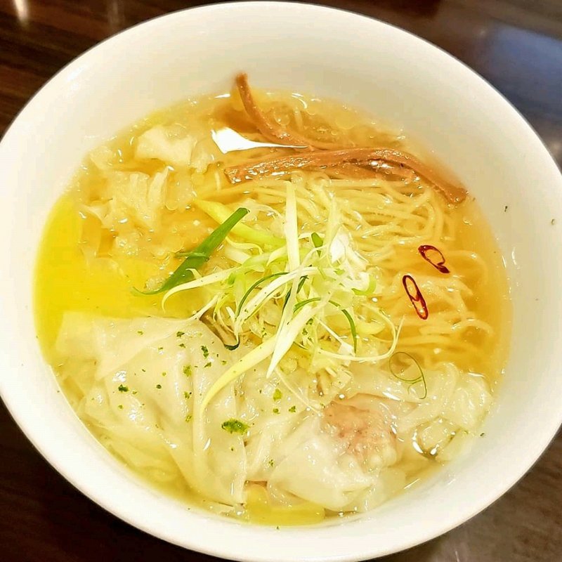 冷やし塩わんたん麺(Tsurumen 大阪城北詰店 )